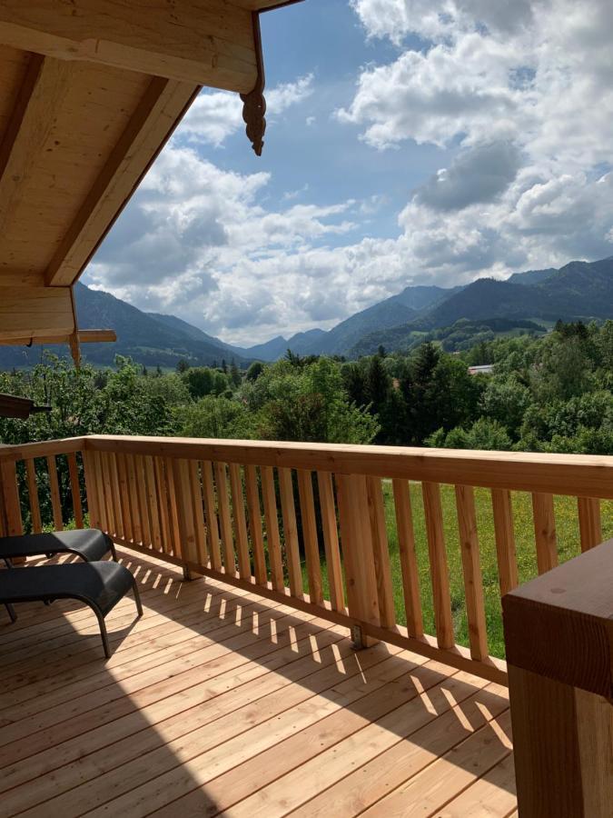 Bergsucht-Ruhpolding, Traumlage Am Sonnigen Suedhang, Kostenlose Parkplaetze, Schnelles Wlan, Ruhige Sackgasse, Netflix Inklusive Exterior photo